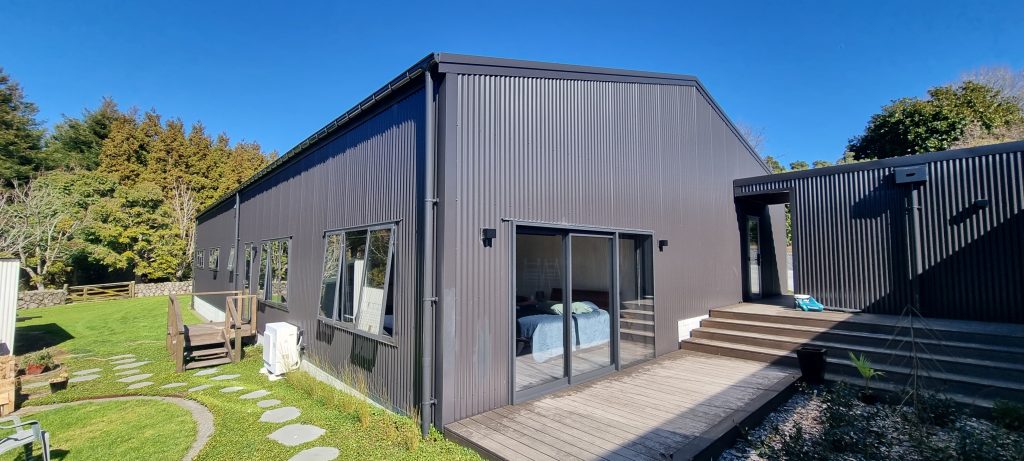 New Plymouth Garage and Sleepout