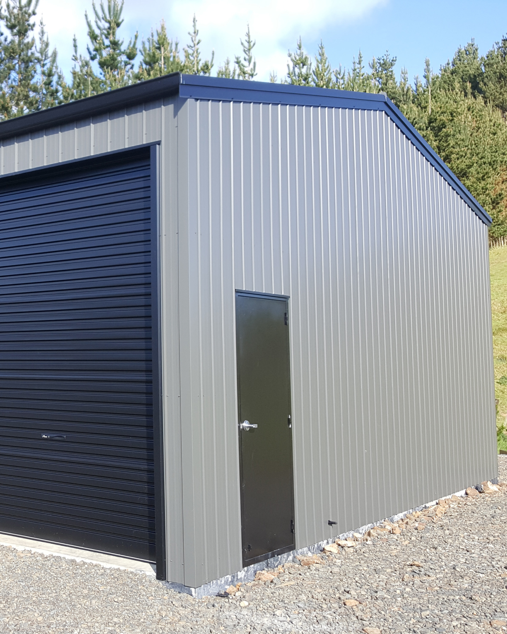 kiwispan black and grey shed